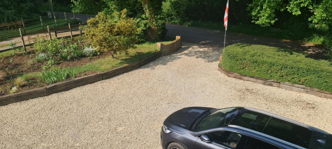 Sherfield English Ha'Penny Acre B&B 외부 사진